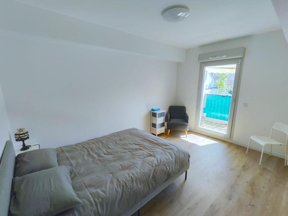 Cozy Sunshine Apartment With Balcony 4 Persons Max Ivry-sur-Seine Eksteriør billede