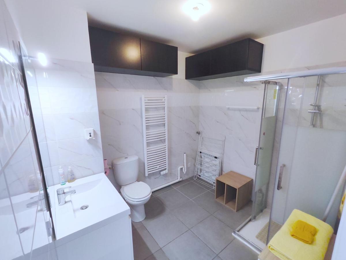 Cozy Sunshine Apartment With Balcony 4 Persons Max Ivry-sur-Seine Eksteriør billede