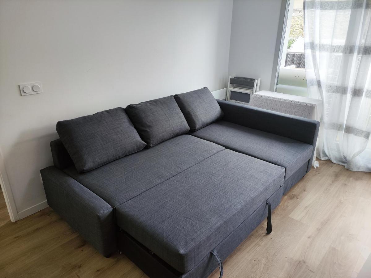 Cozy Sunshine Apartment With Balcony 4 Persons Max Ivry-sur-Seine Eksteriør billede
